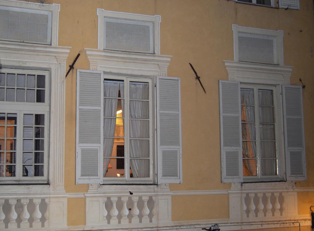 Palazzo Lengueglia B&B Albenga Exterior photo