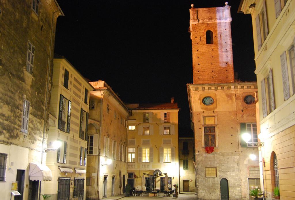 Palazzo Lengueglia B&B Albenga Exterior photo